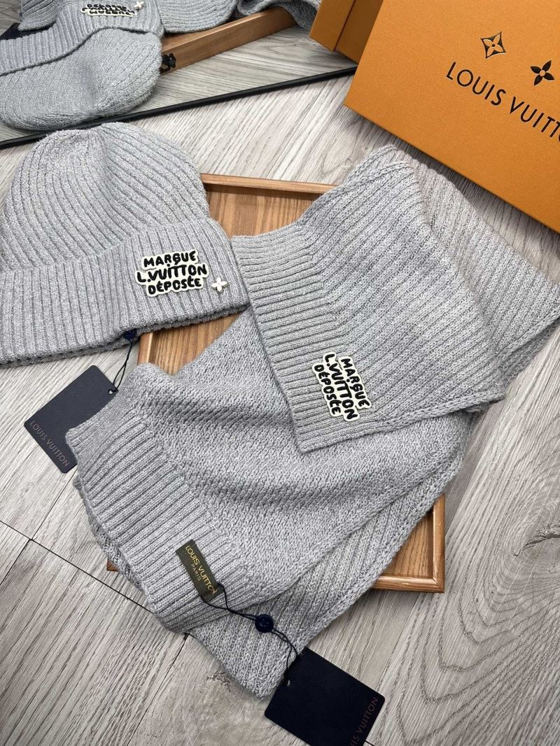 Louis Vuitton Caps Scarfs